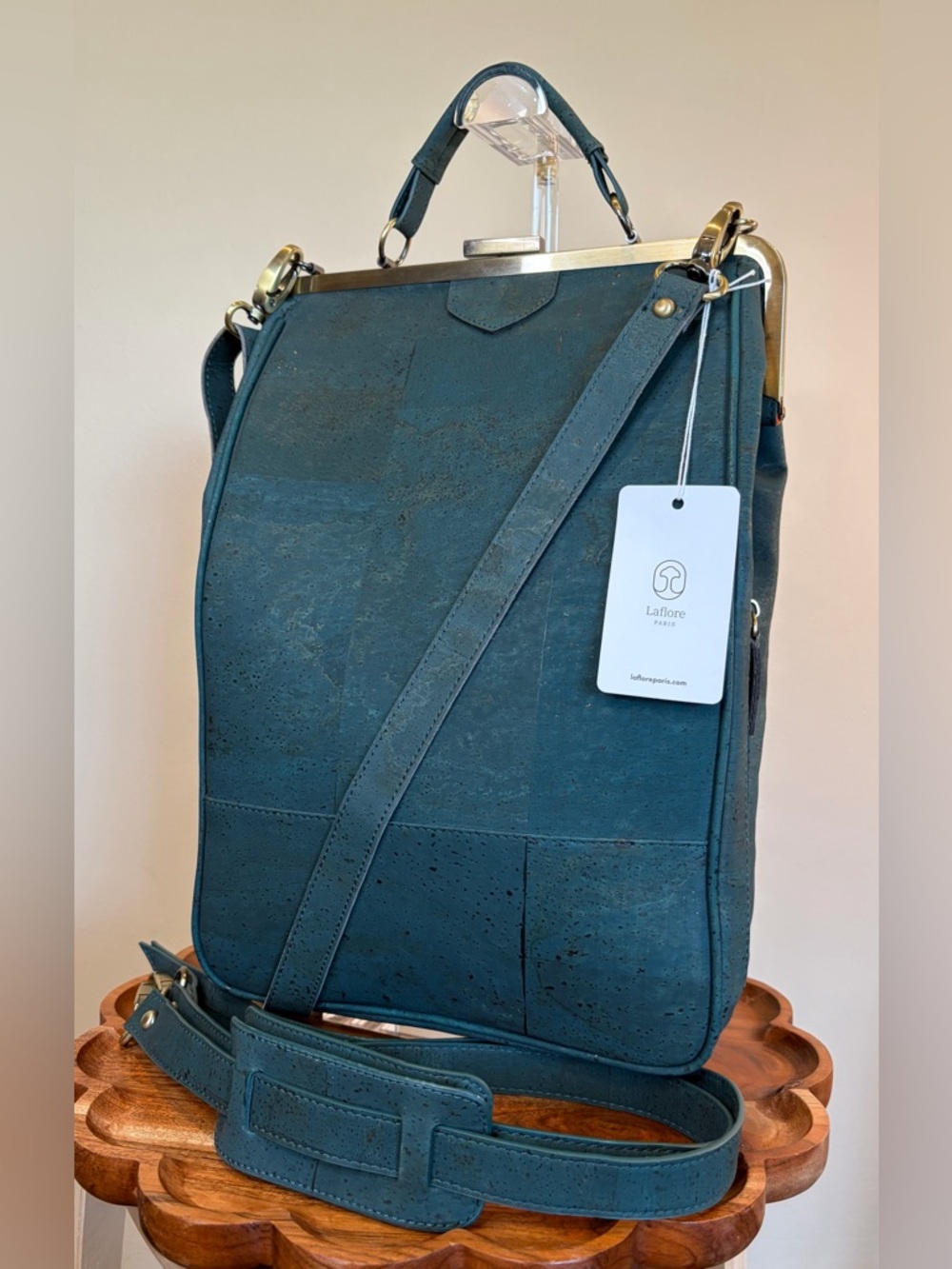 Bobobark La Flore Paris Premium Cork Emerald Green Convertible Backpack EUC - Picture 3 of 16
